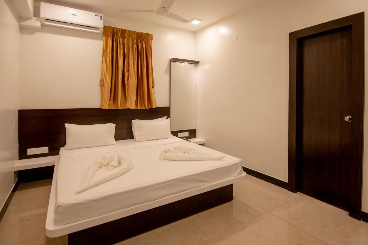 Hotel Gopuram Residency Madurai Esterno foto