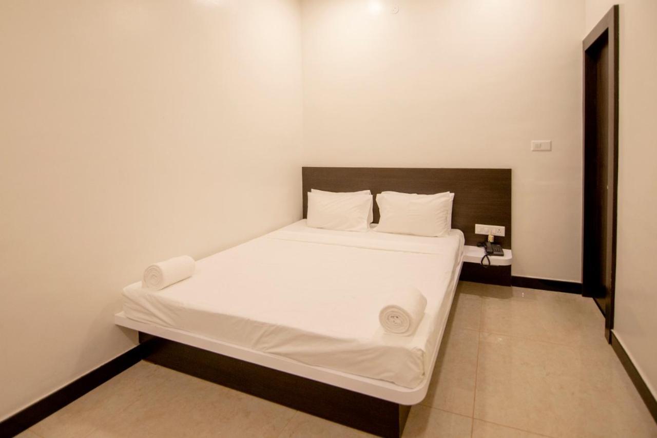 Hotel Gopuram Residency Madurai Esterno foto